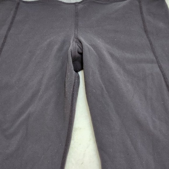 Lululemon Women's Gather And Crow Crop size 6 - Picture 6 of 15
